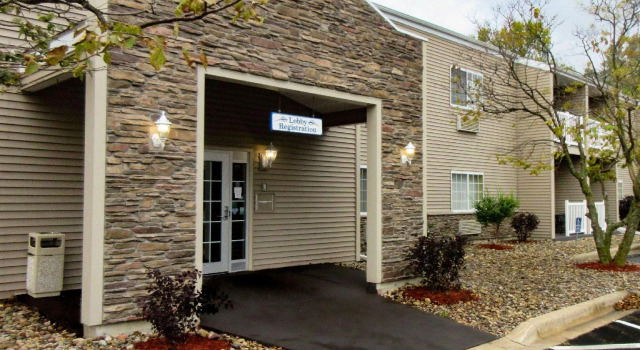 Кровать в общем номере Quality Inn & Suites Red Wing