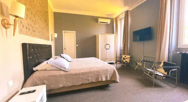 Süper çift kişilik oda Royal Hôtel