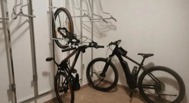 Апартаменты Apartamenty pod Dębowcem Apartament 44 Rowerek