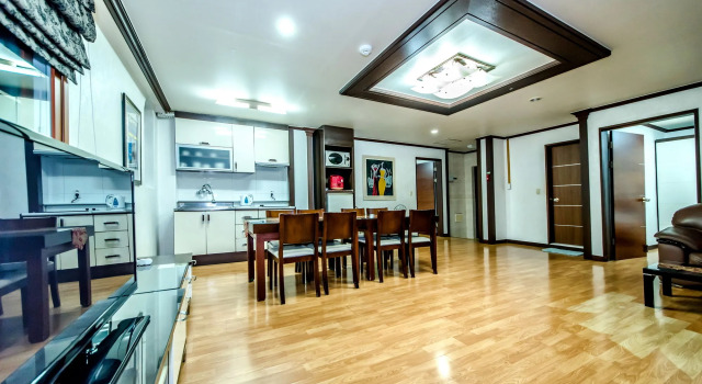 Jungmun JejuHue Pension, Забронировать Гостевой дом Отели Согвипхо с парковкой, Парковка