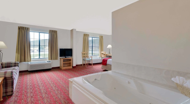 Comfort Inn & Suites Summerset - North Rapid City, Забронировать Отель Отели Саммерсет с бассейном, Бассейн