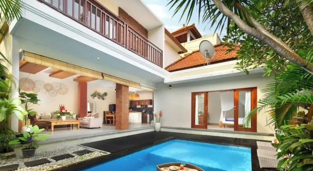 Вилла Deluxe Red Lotus Seminyak Villa