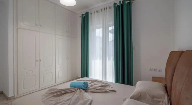 Семейный люкс с 3 комнатами с балконом Hoteleks Inn & Suites