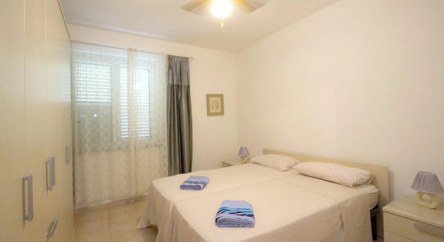 Apartment With 2 Bedrooms in Caulonia Marina, With Wonderful sea View,, Book Lejlighed Lejligheder i Caulonia, Lejlighed