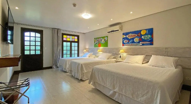 Четырёхместный номер Superior Porto Pacuíba Hotel