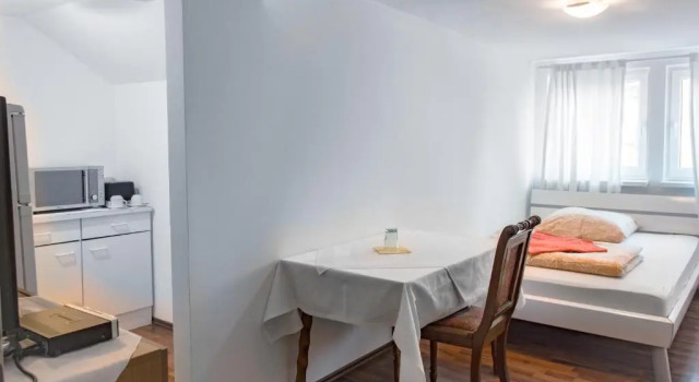 Restaurant Trocadero, Book Hotel Hannover Lower-Saxony