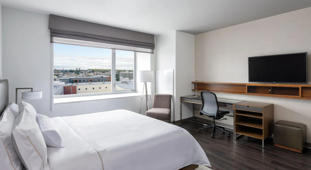 Двухместный номер Standard Element by Marriott Harrison - Newark