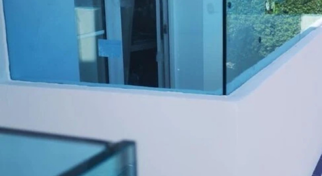 Tisífone Suites Rooms, Prenota Hotel Hotel a Axarquía con parcheggio, Parcheggio