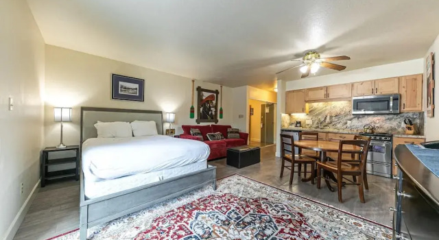 233 Bldg C 1 Bedroom Condo