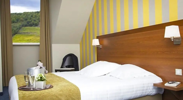 Номер Premium Hôtel Val-Vignes Colmar Haut-Koenigsbourg, The Originals Relais