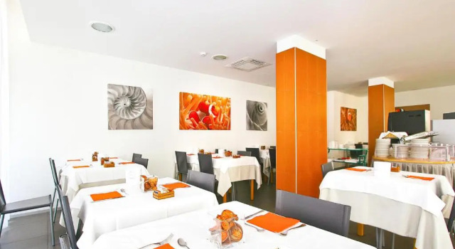 Номер Superior Hotel Simi Lan