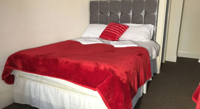 Standard triplă familie cameră 1 dormitor Hello Roomz