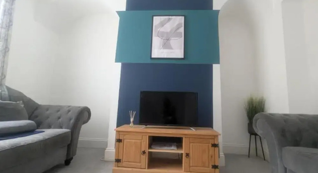 Charming Newcastle Home With Garden, Perfect for Families & Contractors, Забронировать Дом для отпуска Отели Тайн и Уир с парковкой, Парковка