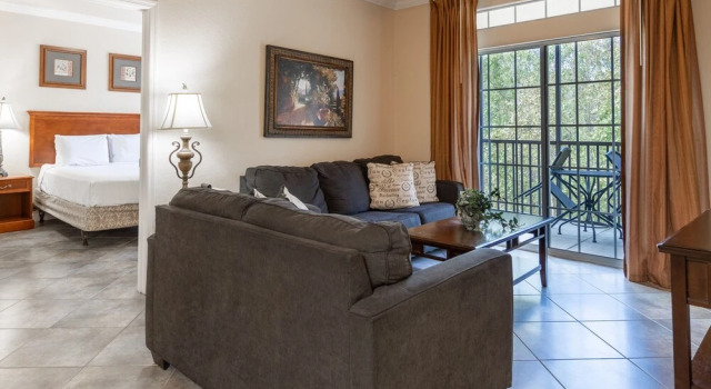 1351tt Unit 8406 - Tuscana Resort 2 Bedroom Condo by RedAwning