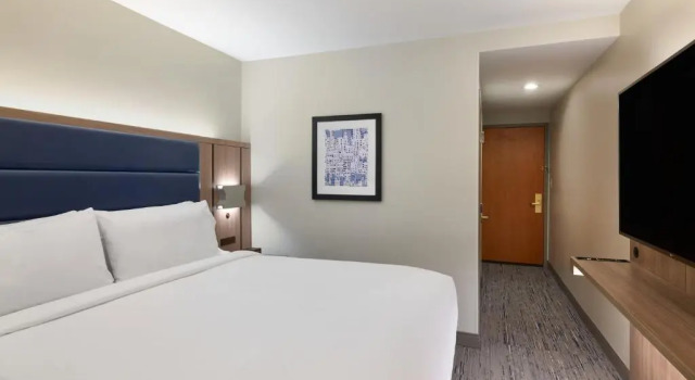 Двухместный номер High Floor Standard Holiday Inn Express NYC Chelsea - NoMad Area by IHG