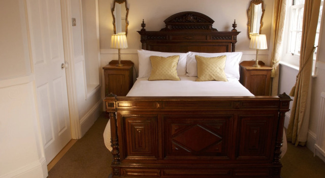 Chantry Hotel