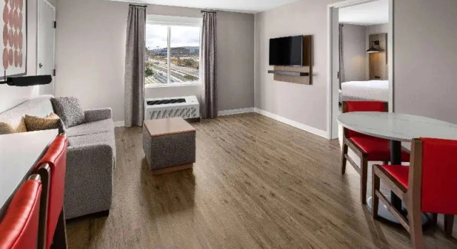Люкс Hawthorn Extended Stay by Wyndham Williston/Burlington
