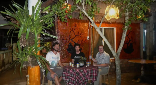 Двухместный семейный номер Standard NGO KHANH Homestay