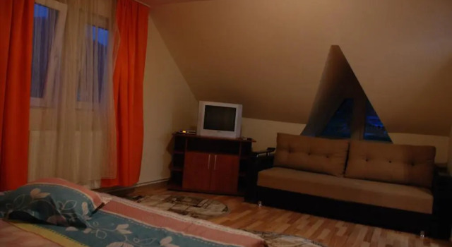 Номер Comfort Pensiunea Mountain King