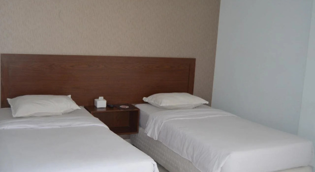 Hotel Grand Situ Buleud, Rezervovat Hotel Purwakarta West Java