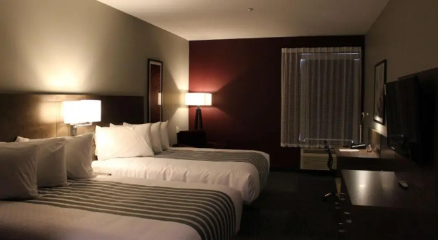 Четырёхместный номер Standard Best Western Plus Dauphin