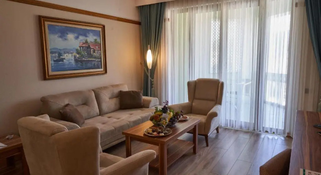 Люкс Deluxe Eliz Hotel Convention Center Thermal Spa & Wellnes