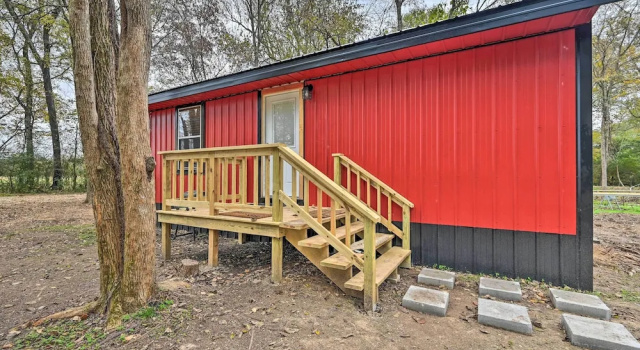 Коттедж Cozy Broken Bow Cabin, Walk to the Lukfata Creek!