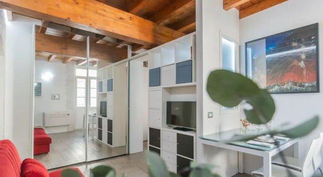 Domus in Como by Rent All Como, Забронировать Апартаменты/квартира Апартаменты Комо, рядом с Площадь Кавур, Апартаменты/квартира