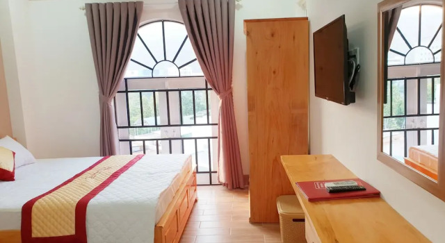 Номер Deluxe Quy Nhơn Center