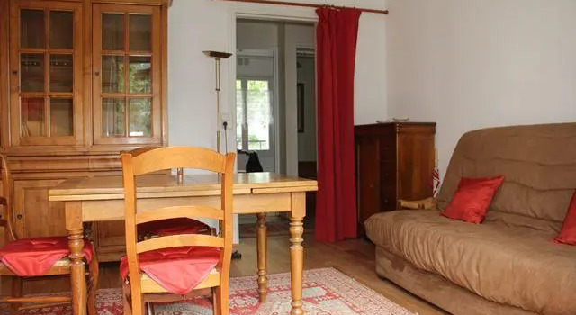 Appartement Paris Calme, Забронировать Апартаменты/квартира Париж Иль-де-Франс, рядом с Мирабо