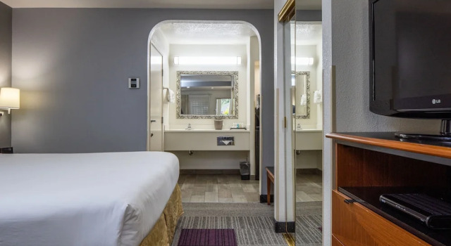Номер Deluxe Atherton Park Inn and Suites