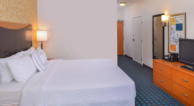 Двухместный номер Standard Fairfield Inn & Suites Santa Maria