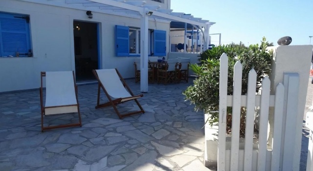 NAMA Beach House, Забронировать Дом для отпуска Виллы Монолитос, Вилла