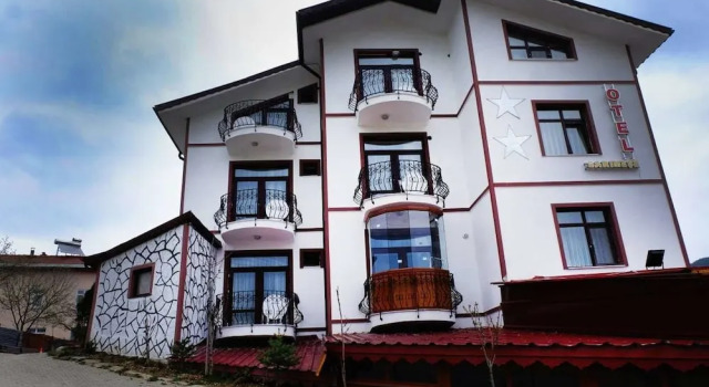Sarimese Hotel, Rezerwuj Hotel Pinarbasi Kastamonu