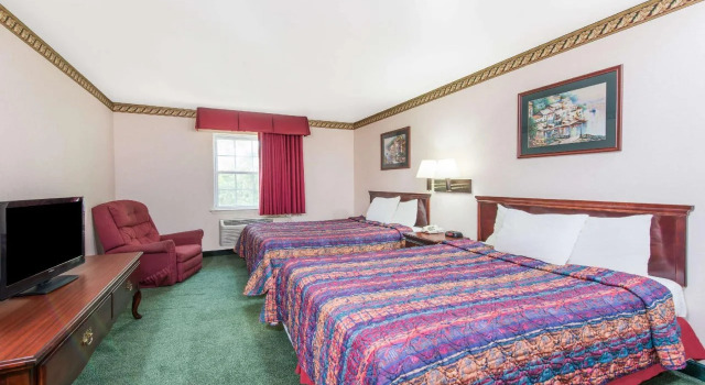 Days Inn by Wyndham Berlin Voorhees, Book Hotel Voorhees Philadelphia Metropolitan Area