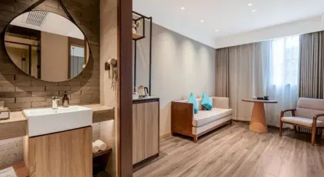 Люкс Fairyland Hotel Kunming East Station Branch