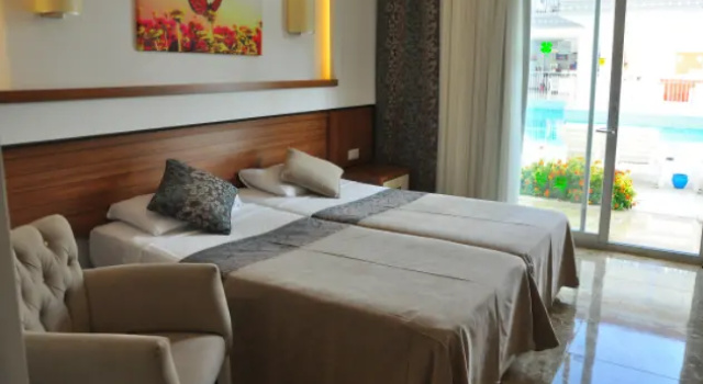 Номер Economy Sun Club Side