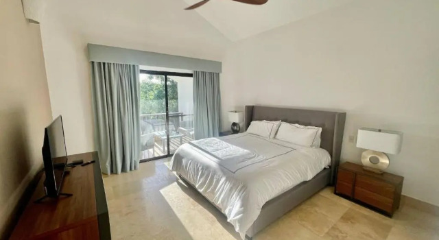Luxury Apartment on the Golf Course - Punta Cana, Забронировать Апартаменты/квартира Отели Баваро с парковкой, рядом с Поле для гольфа Punta Blanca, Парковка