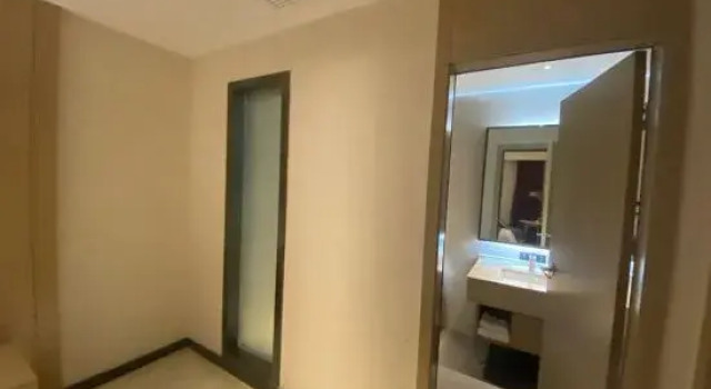 Mianzhu Huasheng Express Hotel (Lufu Shijia), Buchen Sie Hotel Mianzhu Sichuan