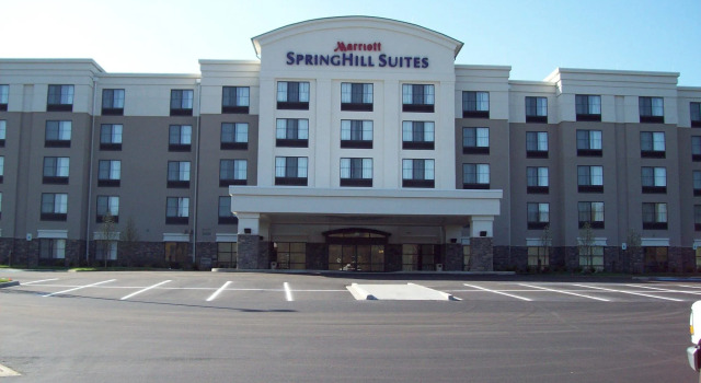 SpringHill Suites Wheeling, Rezervovat Hotel Triadelphia Západní Virginie