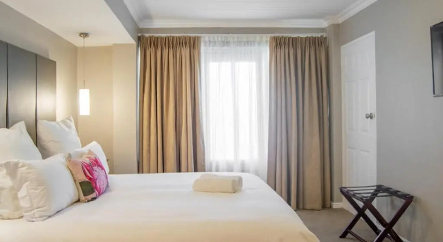 Люкс Executive c 1 комнатой Ruslamere Hotel and Conference Centre