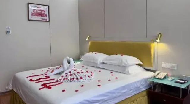 Двухместный номер Standard Quanzhou Overseas Chinese Hotel