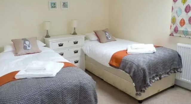 Broad Ash Lodge