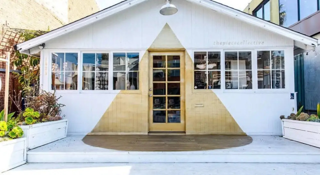 Walk to Venice Beach From a Sleek Apartment