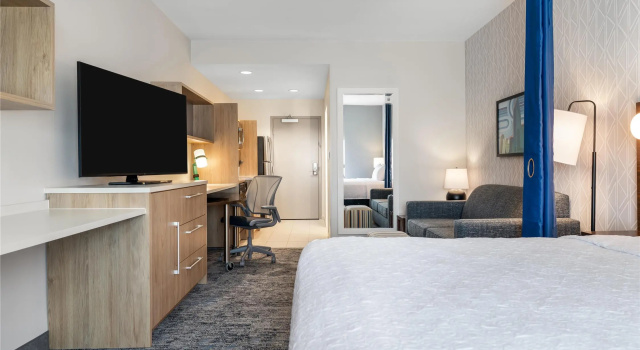 Двухместный люкс Home2 Suites by Hilton Dallas Addison