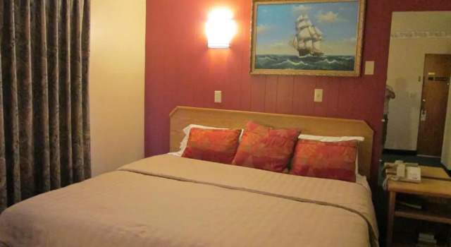 Town House Motel Inc