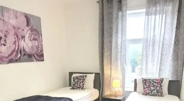 Cozy 4-bed House in Accrington, Забронировать Дом для отпуска Аккрингтон Ланкашир, рядом с Гольф-клуб "Баксенден-энд-Дистрикт"