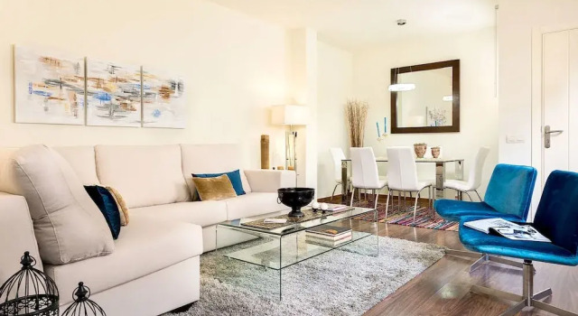Апартаменты Modern Centric Duplex With Stunning Terrace Francos V