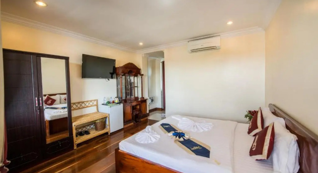 Двухместный номер Superior Seng Hout Hotel