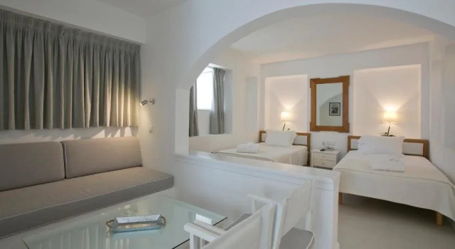 Zoes Club, Prenota Hotel Spetses Isole Saroniche